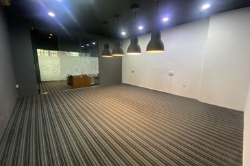 Perdana View Boutique