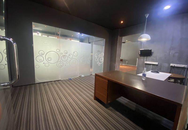 Perdana View Boutique