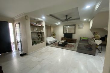 Jalan Memanda Kecil 1 