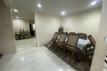 Jalan Memanda Kecil 1 