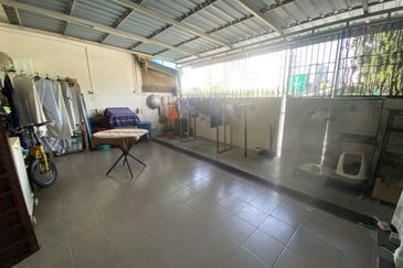 Jalan Memanda Kecil 1 