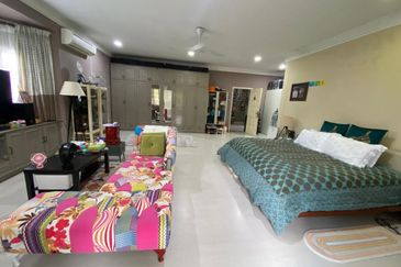 Jalan Kolam Air Lama 