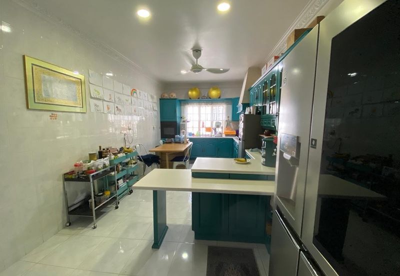 Jalan Kolam Air Lama 