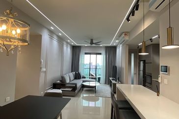 Residensi Solaris Parq