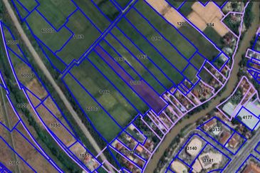 Tanah Bendang 2.9 ekar for sale