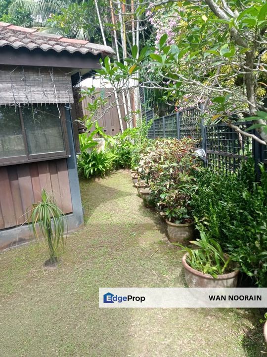 2 sty end unit terrace at Bukit Setiawangsa, Kuala Lumpur, Taman Setiawangsa