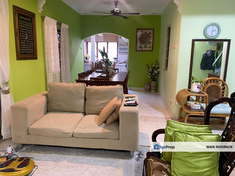 double sty corner unit , Kuala Lumpur, Setapak