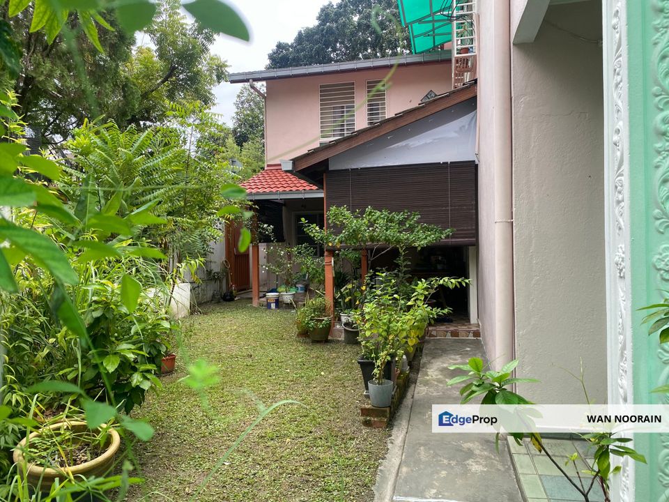 double sty corner unit , Kuala Lumpur, Setapak