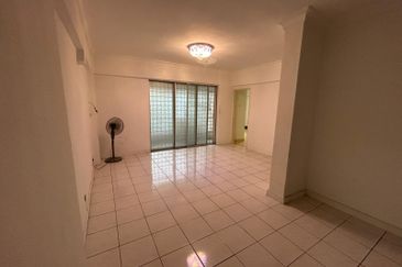 Sri Lata (Waterfall Tarrace)