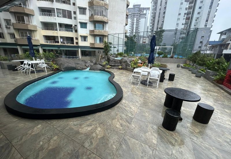 Sri Lata (Waterfall Tarrace)