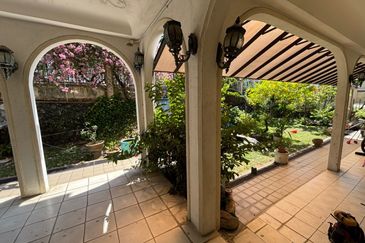 2 sty bungalow Taman Desa