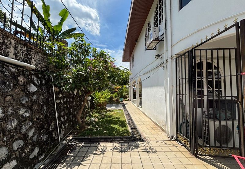 2 sty bungalow Taman Desa