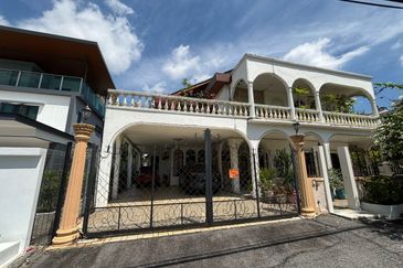 2 sty bungalow Taman Desa