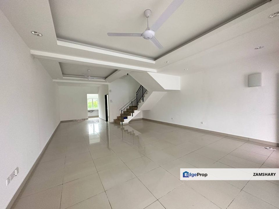 FREE SPA & MOT, 2 Storey Terrace, Jenderam Hilir, Dengkil Near Putrajaya For Sale, Selangor, Dengkil