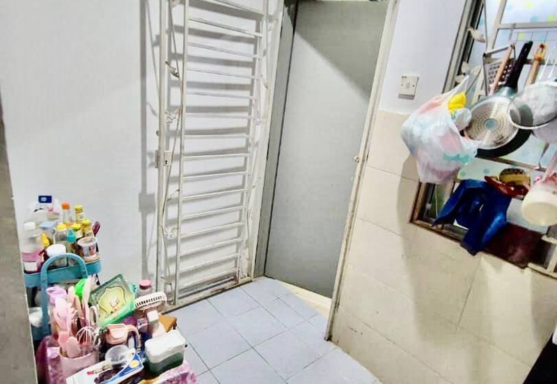 [MURAH] Single Storey Terrace, Taman Mawar, Seksyen 29, Shah Alam