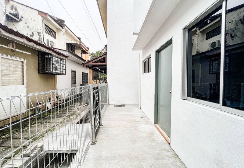 Taman Kinrara Seksyen 2