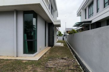 Opus Lake Vicinity @ Perdana Lakeview East