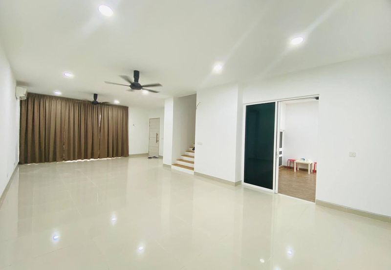 Duta Villa, Presint 14