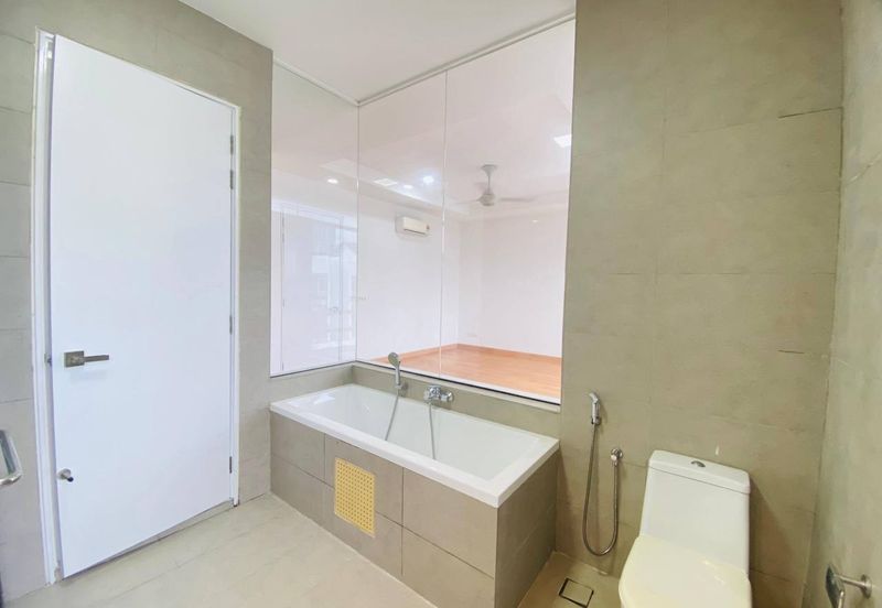 Duta Villa, Presint 14