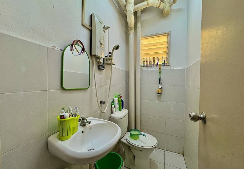 Apartment Teratai, Taman Sutera