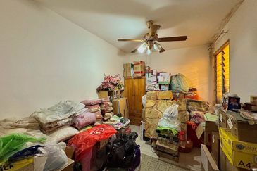 Apartment Teratai, Taman Sutera