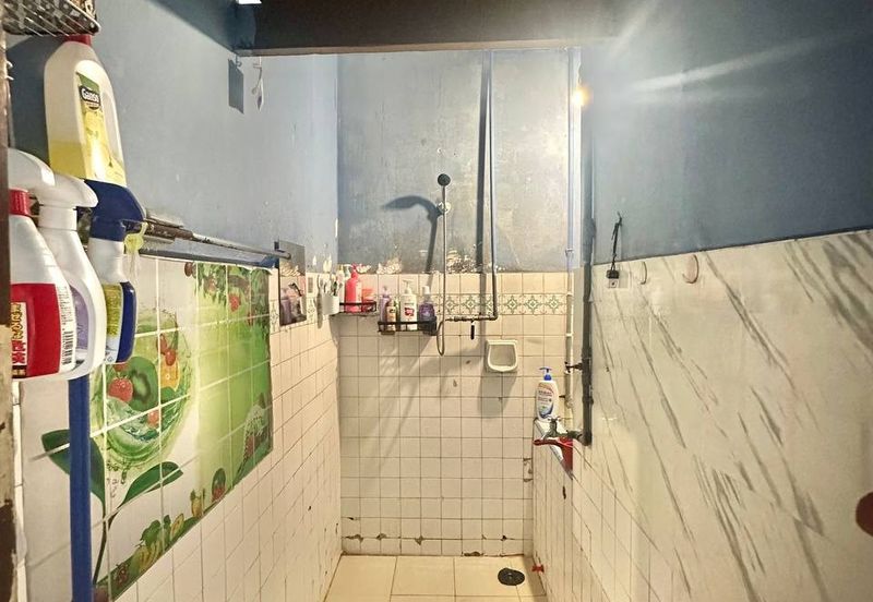 Taman Lembah Keramat AU5