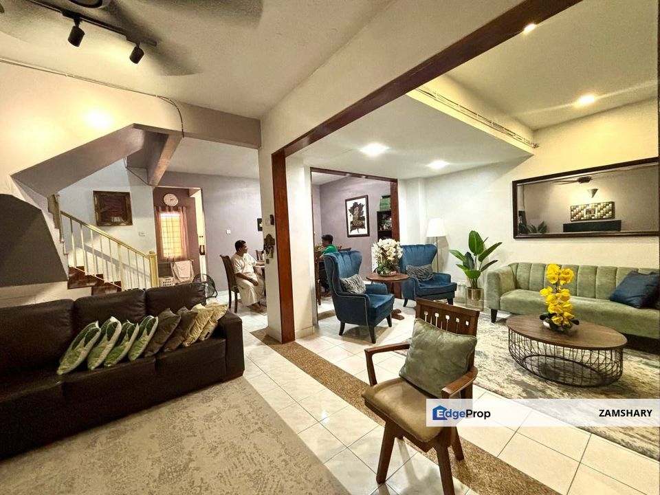 Seksyen 7, Bandar Baru Bangi , 2 Storey Terrace , Facing Playground For Sale, Selangor, Bangi