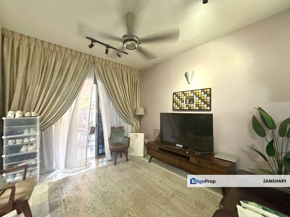 Seksyen 7, Bandar Baru Bangi , 2 Storey Terrace , Facing Playground For Sale, Selangor, Bangi