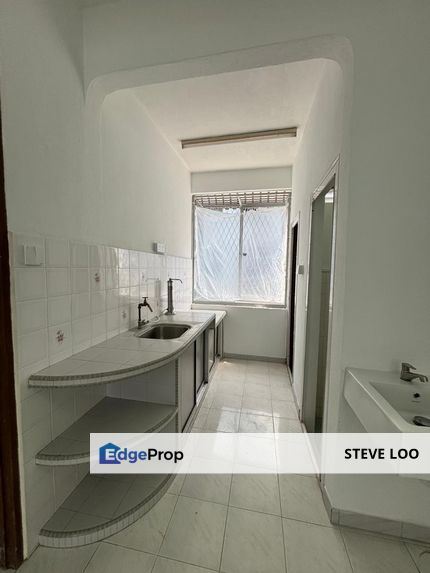 📍 Refurbished Taman Sri Setia Flat for Rent in Tanjung Bungah, Penang, Tanjung Bungah