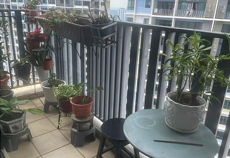 I Residence @ I City