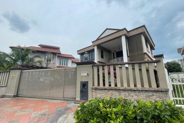 Bandar Tun Hussein Onn