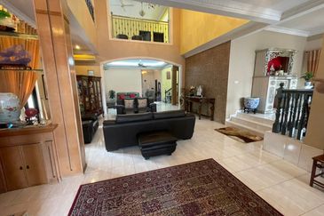 Bandar Tun Hussein Onn