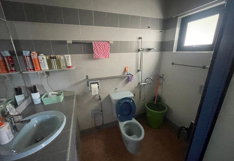 Bandar Tun Hussein Onn