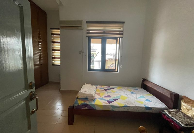 Bandar Tun Hussein Onn