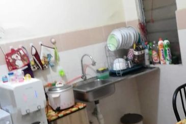 Residensi Bistaria, Ukay Bistari