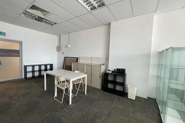 Pusat Komersil Southgate