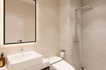 Sungai Long New Condo , Freehold , 4Rooms , Low Density , Residential Title