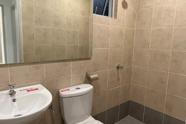 Vista Adesa Residensi Desa Timur