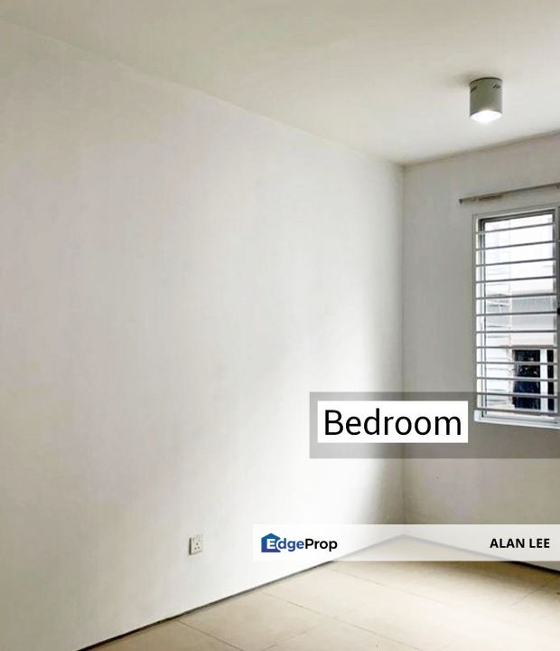 [Below Market] Balakong 3 Storey SuperLink House ,  Freehold , 24x70 , Selangor, Balakong