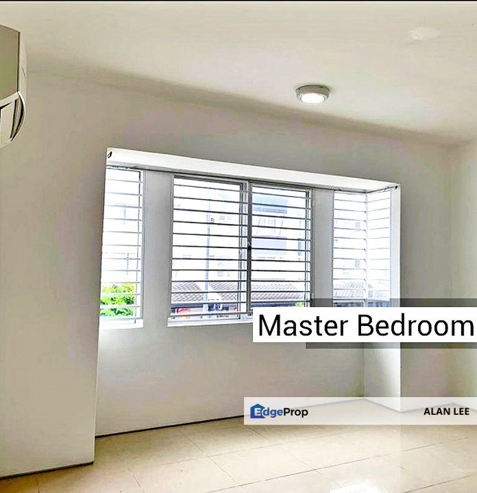 [Below Market] Balakong 3 Storey SuperLink House ,  Freehold , 24x70 , Selangor, Balakong