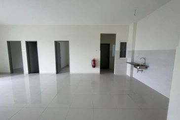 Imperial Hatamas Condominium