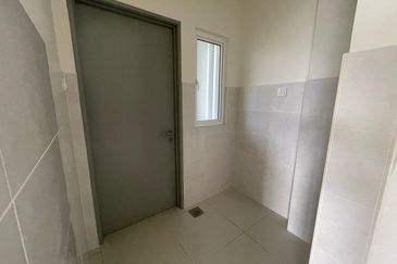 Imperial Hatamas Condominium