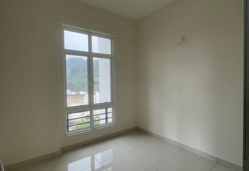 Imperial Hatamas Condominium