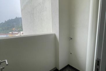 Imperial Hatamas Condominium