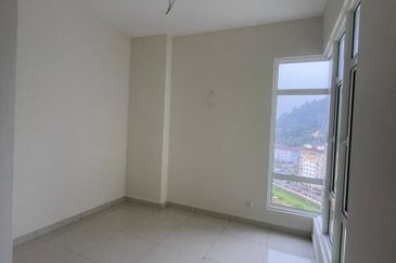 Imperial Hatamas Condominium