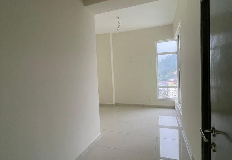 Imperial Hatamas Condominium