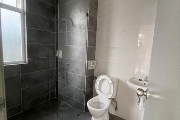 Imperial Hatamas Condominium