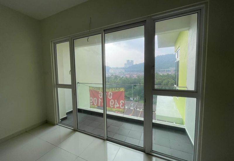 Imperial Hatamas Condominium