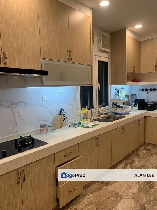 Cheras Hartamas @ Canary Residence , Non Bumi Lot , Fully Furnish , Below Market , Kuala Lumpur, Cheras