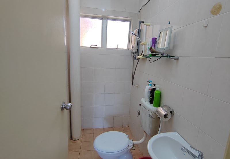 Vista Hatamas Apartment